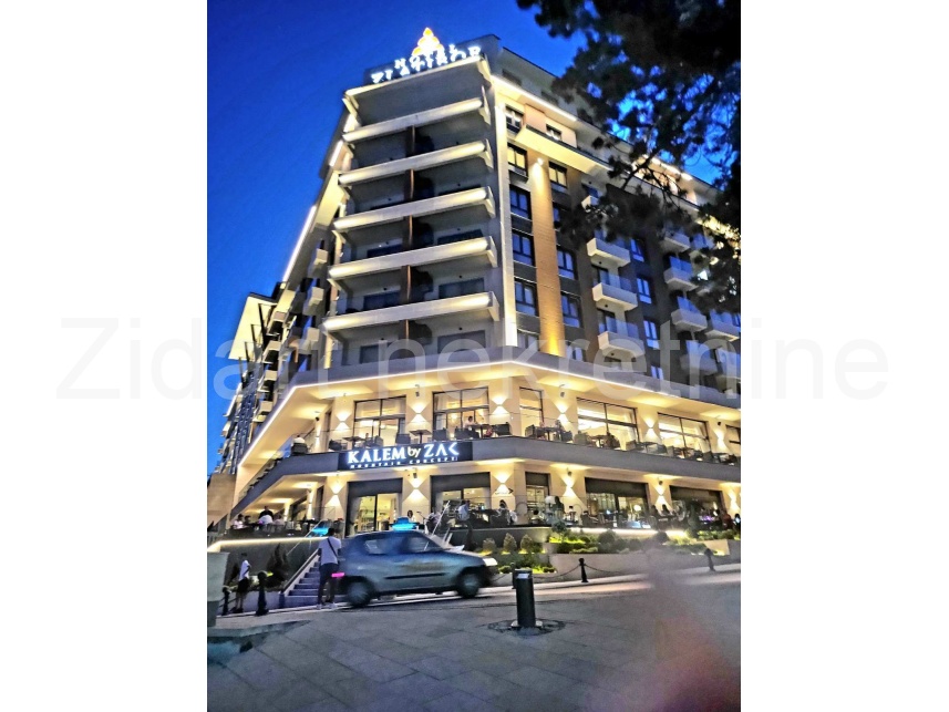 Квартира, 441 м², 171 000$ — FAKTOR